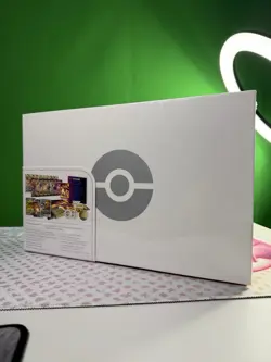 Pokemon TCG Sword & Shield Charizard Ultra Premium Collection Box SEALED UPC 820650871115 - Image 2