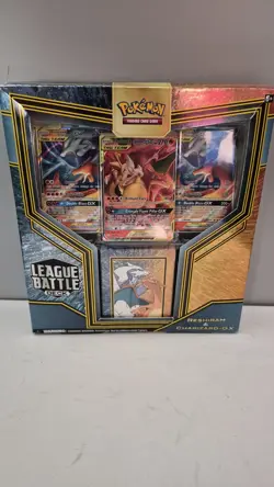 Pokemon TCG - League Battle Deck Box [Reshiram & Charizard GX] - Image 1