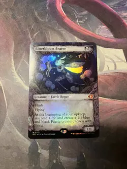 Bitterbloom Bearer - Showcase - Foil - Lorwyn Eclipsed - Magic the Gathering - Image 1