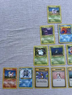 Pokemon TCG Mixed Set Vintage Bundle 13 Cards - mixed condition - Image 3