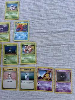 Pokemon TCG Mixed Set Vintage Bundle 13 Cards - mixed condition - Image 4
