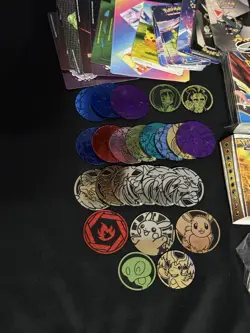 Pokemon TCG Mixed Lot Accessories Coins Dice Detective pikachu & 25th box - Image 4