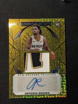 2024-25 Panini Obsidian Rookie Jersey Autographs Antonio Reeves #221 Gold /10 - Image 3