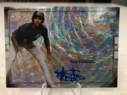 Rare! 2018 Leaf Auto RILEY GREENE Star Wave Prizmatic Autograph /12 pre rookie - Image 1