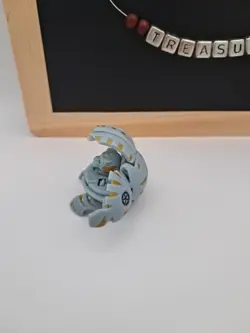 Bakugan Haos Blade Tigrerra Red or Green Eye B2 Classic Rare W/ Card - Image 5