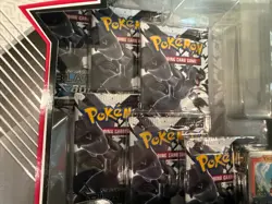 Pokemon TCG Unova Heavy Hitters Premium Collection Black Bolt & White Flare NEW - Image 4