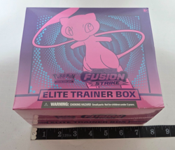 Pokemon Sword & Shield Fusion Strike TCG Elite Trainer Box Factory Sealed - Image 4