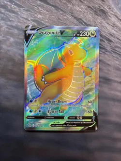 Dragonite V (Full Art) 076/078 Pokemon GO Holo - Image 1