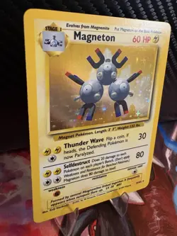 1999 Pokemon Base Set Magneton Holo 9/102 WOTC LP+/NM- Vintage - Image 4