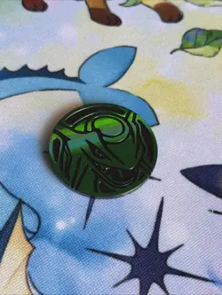 Rayquaza Coin - Green Mirror Holofoil - Pokemon TCG Official 2016 - Image 1