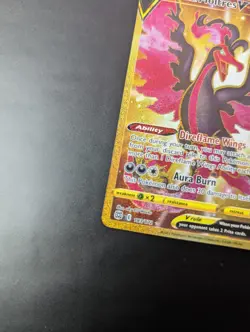 Pokemon Card - Galarian Moltres V Brilliant Stars 183/172 Gold Holo Rare M/NM - Image 4