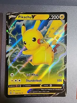 Pokemon Pikachu V 086/264 Fusion Strike NM - Image 1