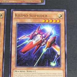 Yugioh - 3x Kozmo Sliprider - CORE-EN084 - NM/LP - 1st Edition - Rare - 2015 - Image 5