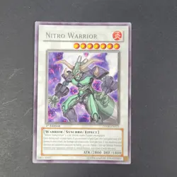 Yugioh TCG -1x Nitro Warrior - DP08-EN013 - LP - 1st - Rare - Synchro - 2008 - Image 2