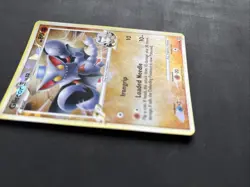 Pokemon TCG Gliscor 4 Rising Rivals 62/111 Reverse Shattered Holo Common 2007 - Image 5