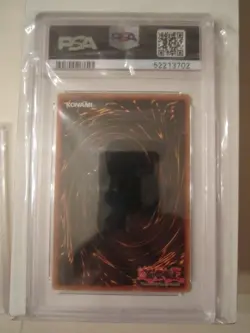 2003 YU GI OH BATTLE FOOTBALLER DARK CRISIS 1ST EDITI. CARD PSA GRADED 8 NM - Image 2