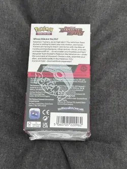 Pokemon TCG Destined Rivals 18-Pack Half Booster Box Sealed Small Tear - Image 4