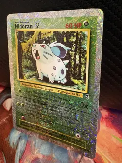 2002 Pokemon Legendary Collection Nidoran Reverse Holo 82/110 LP WOTC - Image 2