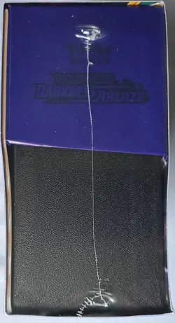 Pokemon - Darkness Ablaze Elite Trainer Box - Sword & Shield - new & sealed - Image 2