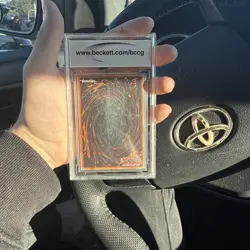 Konami Yu-Gi-Oh! Metal Raiders Time Wizard Ultra Rare MRD-065 BCCG 10 2002 - Image 2