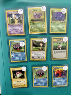 1999 Pokemon 1st Edition Neo Genesis Team Rocket Fossil lot - 13 Cards - Image 1