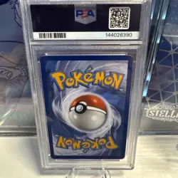 2021 POKEMON SWORD & SHIELD FUSION STRIKE #114 FULL ART/MEW VMAX PSA 10 - Image 2