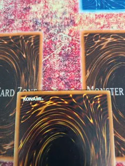 Yugioh Necrovalley DR1-EN032 Super Rare Unlimited NM/LP - Image 5