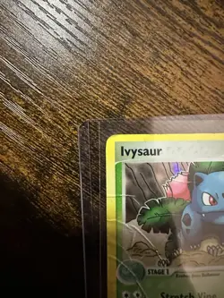 Pokemon: EX Crystal Guardians - Ivysaur Reverse Holofoil (DAMAGED) - Image 3