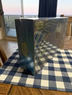 Pokemon Mega Charizard X EX Ultra-Premium Collection Box English TCG - Image 4