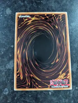 Yu-Gi-Oh Blue-Eyes White Dragon JUMP-EN068 LIMITED EDITION - Image 2