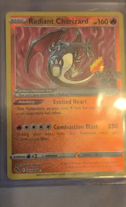 Radiant Charizard 011/078 Pokemon GO Holo - Image 1