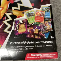 Pokemon TCG: Collector Chest (Fall 2020) - Image 2