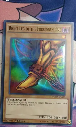 Right Leg of the Forbidden One YGLD-ENA18 King of Games: Yugi's Legendary Decks - Image 1