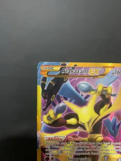 Pokemon TCG Alakazam-EX Fates Collide 125/124 Holo Secret Rare LP - Image 3
