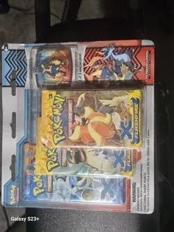Flashfire Collector Pin 3 Pack blister Mega Lucario - Image 1
