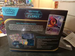 Pokemon Pokemon TCG: Phantasmal Flames Elite Trainer Box - Image 3