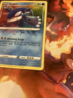KYOGRE 021/072 AMAZING RARE SHINING FATES POKEMON NM - Image 3