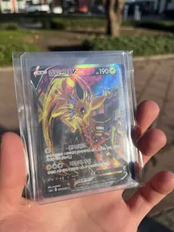 Fresh out the pack Pokemon Jolteon V SWSH183 Sword & Shield Korean eevee heroes - Image 2