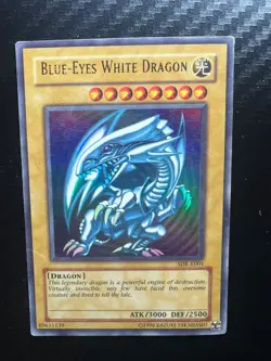 Yugioh Blue - Eyes White Dragon - SDK - E001 Holo LP - Image 1