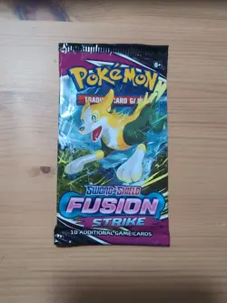 Pokemon TCG Fusion Strike Booster Pack - 10 Cards 820650809163 - Image 1