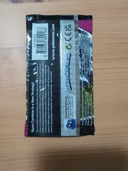 Pokemon TCG Fusion Strike Booster Pack - 10 Cards 820650809163 - Image 2