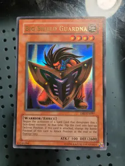 Big Shield Guardna DB1-EN097 Dark Beginning 1 Unlimited - Image 1