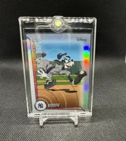 Goofy 2025 Topps Chrome Update Disney MLB Yankees Jersey Case Hit SSP #MLBA-30 - Image 1