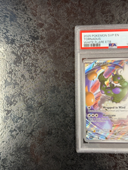 2025 POKEMON SVP EN TORNADUS WHITE FLARE ETB #210 MINT 💎 PSA 9 - Image 3