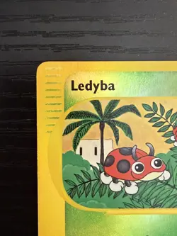 2003 Pokemon TCG Skyridge Ledyba 73/144 Reverse Holo NM - Image 3