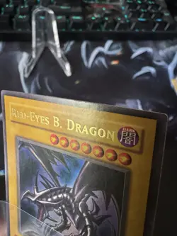 Red-Eyes B. Dragon SDJ-001 Unlimited Ultra Rare Yu-Gi-Oh TCG HP - Image 3