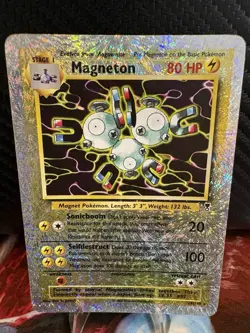 Pokemon Magneton 28/110 Legendary Collection Reverse Holo Rare MP WOTC - Image 1