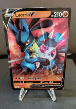 Pokemon Lucario V Ultra Rare SWSH Fusion Strike 146/264 NM - Image 1