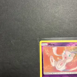 Mew 32/68 Hidden Fates Reverse Holo Rare Pokemon Card Near Mint! - Image 3