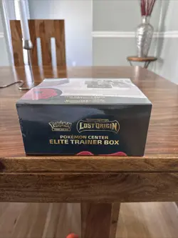 Pokemon TCG Lost Origin Pokemon Center Elite Trainer Box ETB Sealed - Image 5